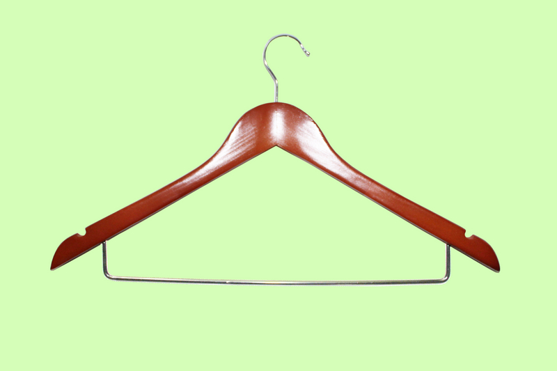combination wooden hanger with bar without clips