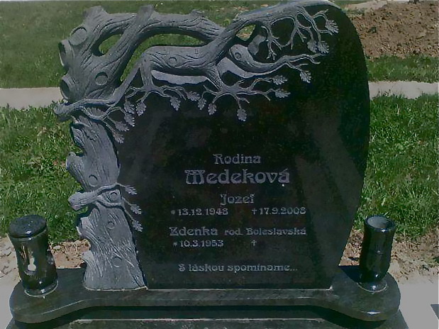 Carving headstone 