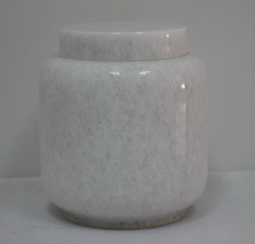 crystal white urn