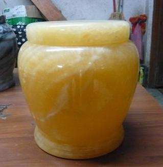 yellow onyx urn