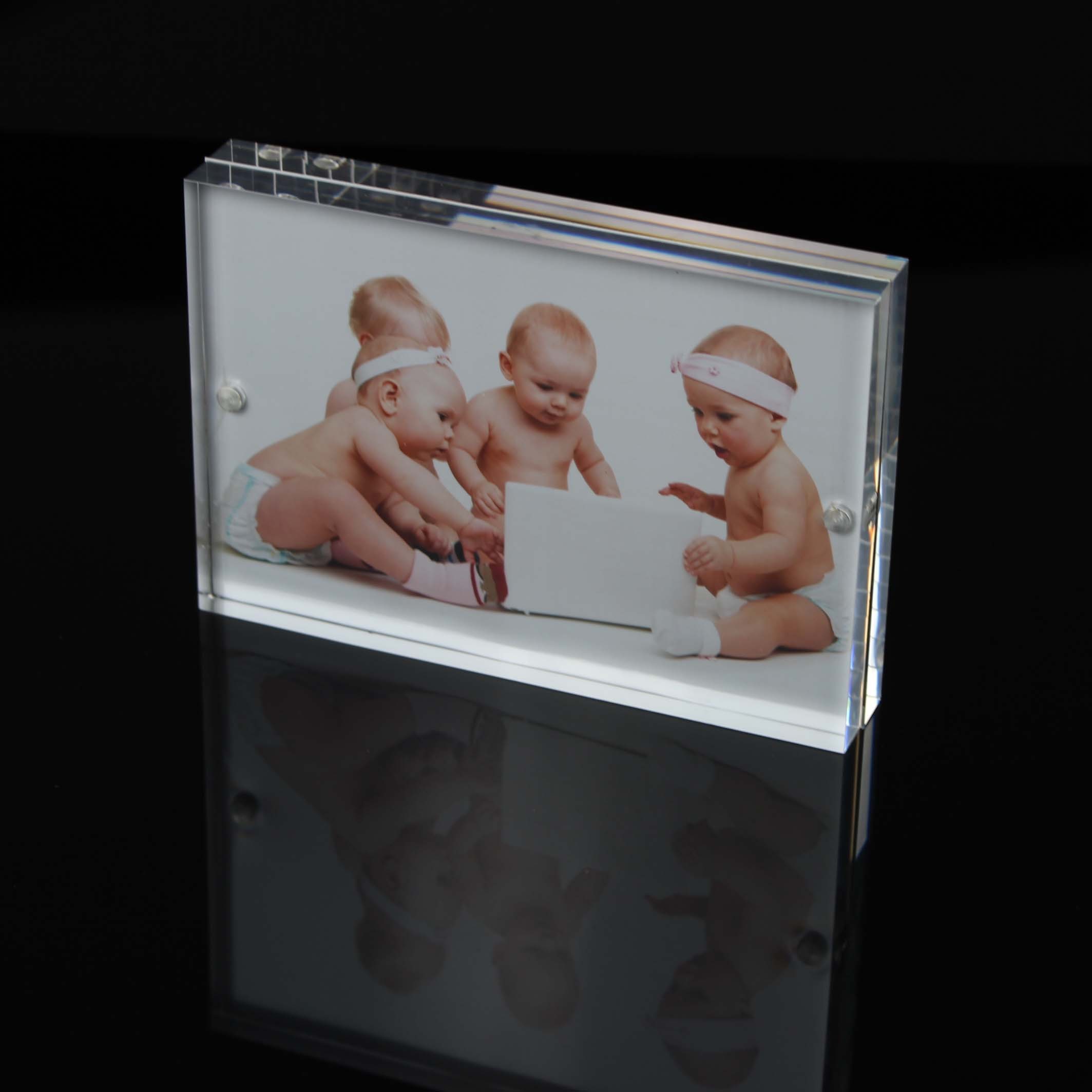 6inches Acrylic Magnetic Photo Frame