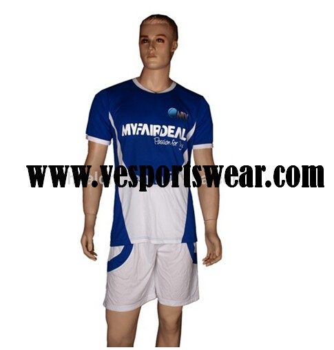 New design custom design soccer uniform