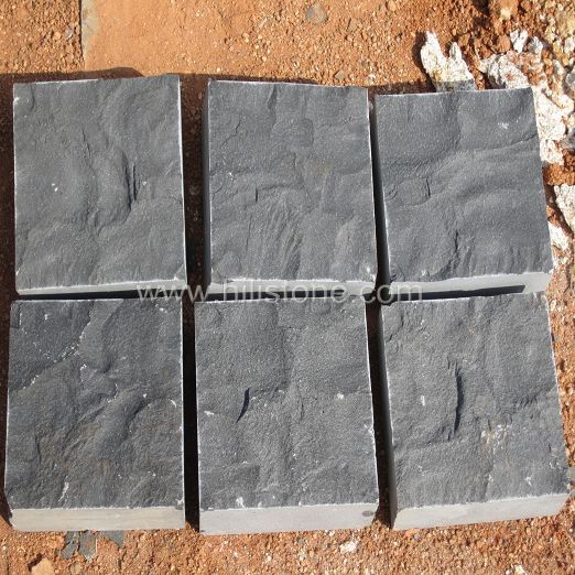 Black Basalt Natural + Bottom Sawn Cobblestone