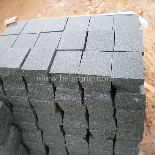 G612 Granite Flamed Cobblestone