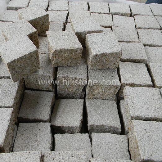 G682 Granite Bush-hammered Cobblestone