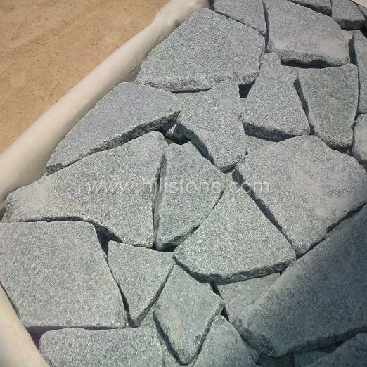 G612 Granite Crazy Paving