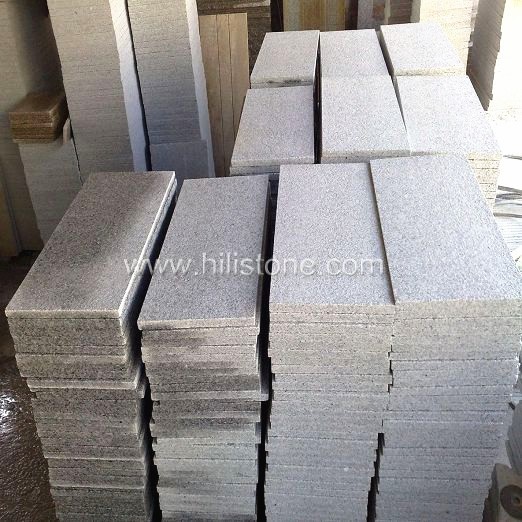 G603 Silver Grey Granite Flamed Paving Stone