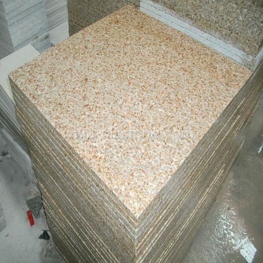 G682 Yellow Granite Flamed Paving Stone