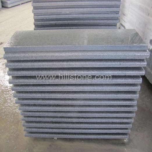 G654 Granite Flamed Step