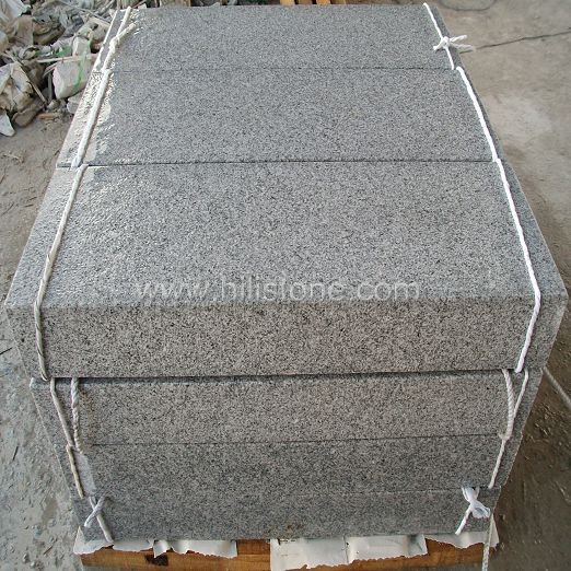 G603 Silver Grey Granite Flamed Stone Block Step