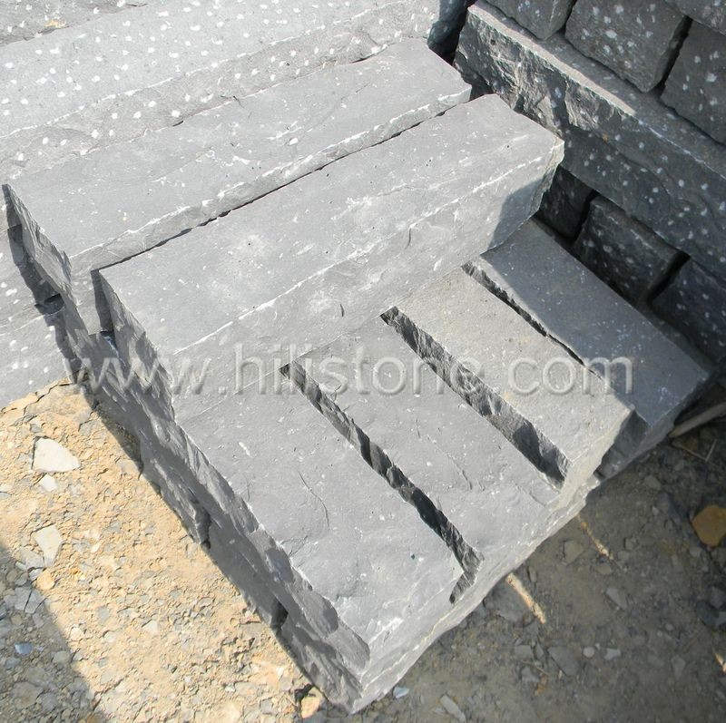 Stone Palisades Basalt Pillars 12x12 Natural