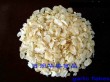 dehydrated garlic flakes