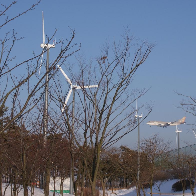 H8.0-10kw wind-solar-deisel hybrid turbine system