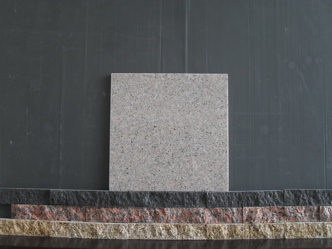 China cheap G681 Red Granite Tile for wholesale