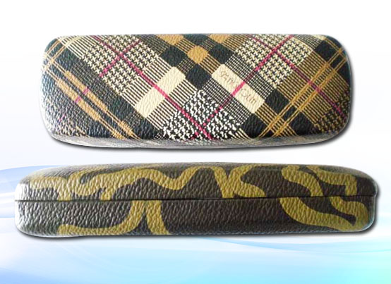 metal glasses case C046B