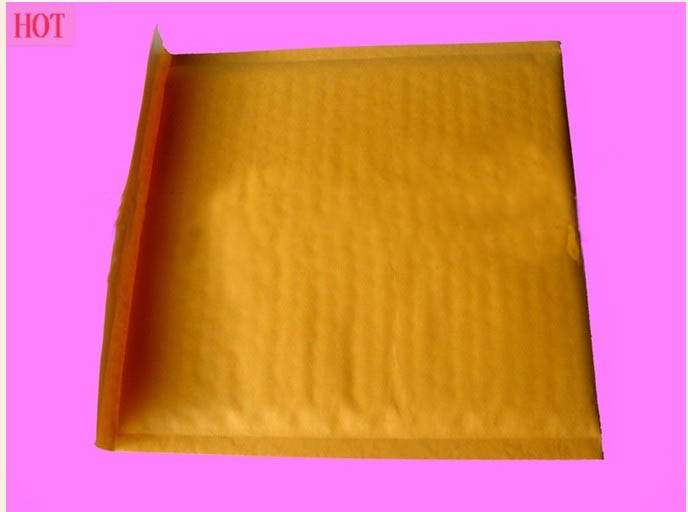 padded kraft bubble envelopes