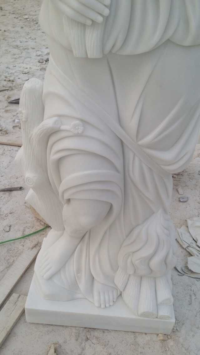 Beautiful White Marble Sculpture Female Statue