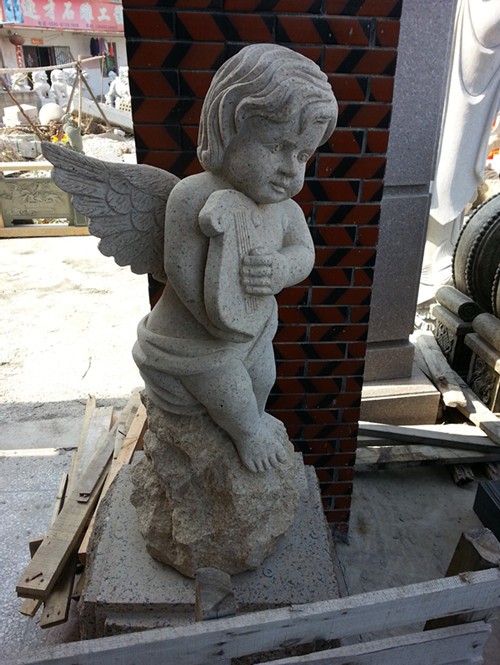 Little Cute Angel Statue