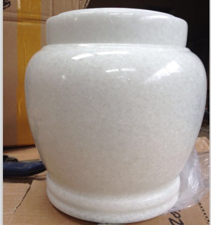 White Urn Polished Urn