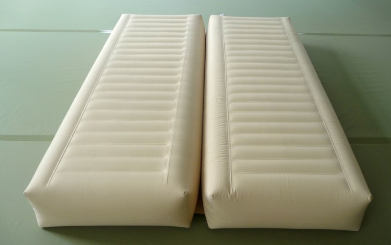 Nylon PVC Air Bed(For Camping & Home Use))