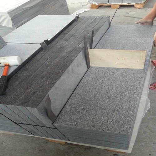 Flamed Natural Grey Granite Slabs for Paving Stone