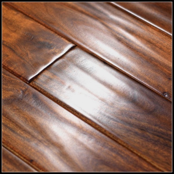Handscraped Acacia Solid Wood Flooring