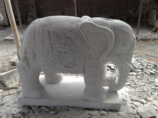 Natural granite elephant statue