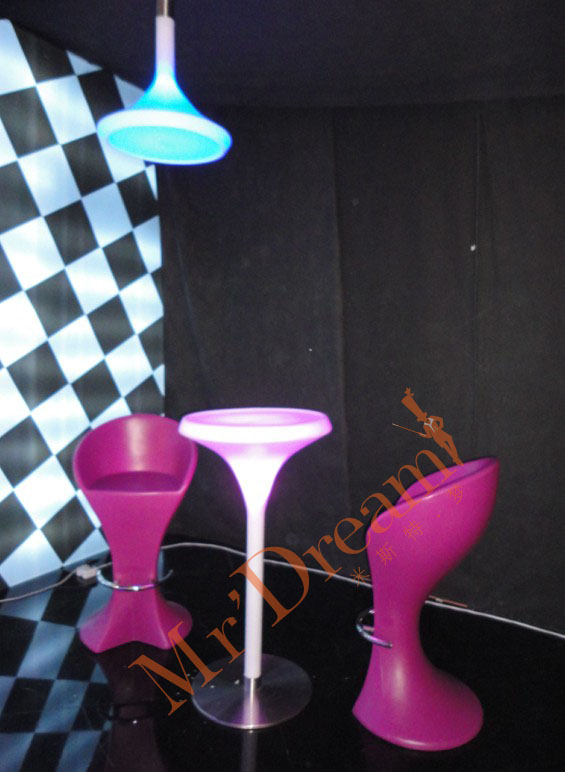 Illuminated bar chair