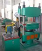 Common pillar plate vulcanizing machines