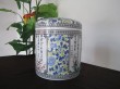 Ceramic urn015