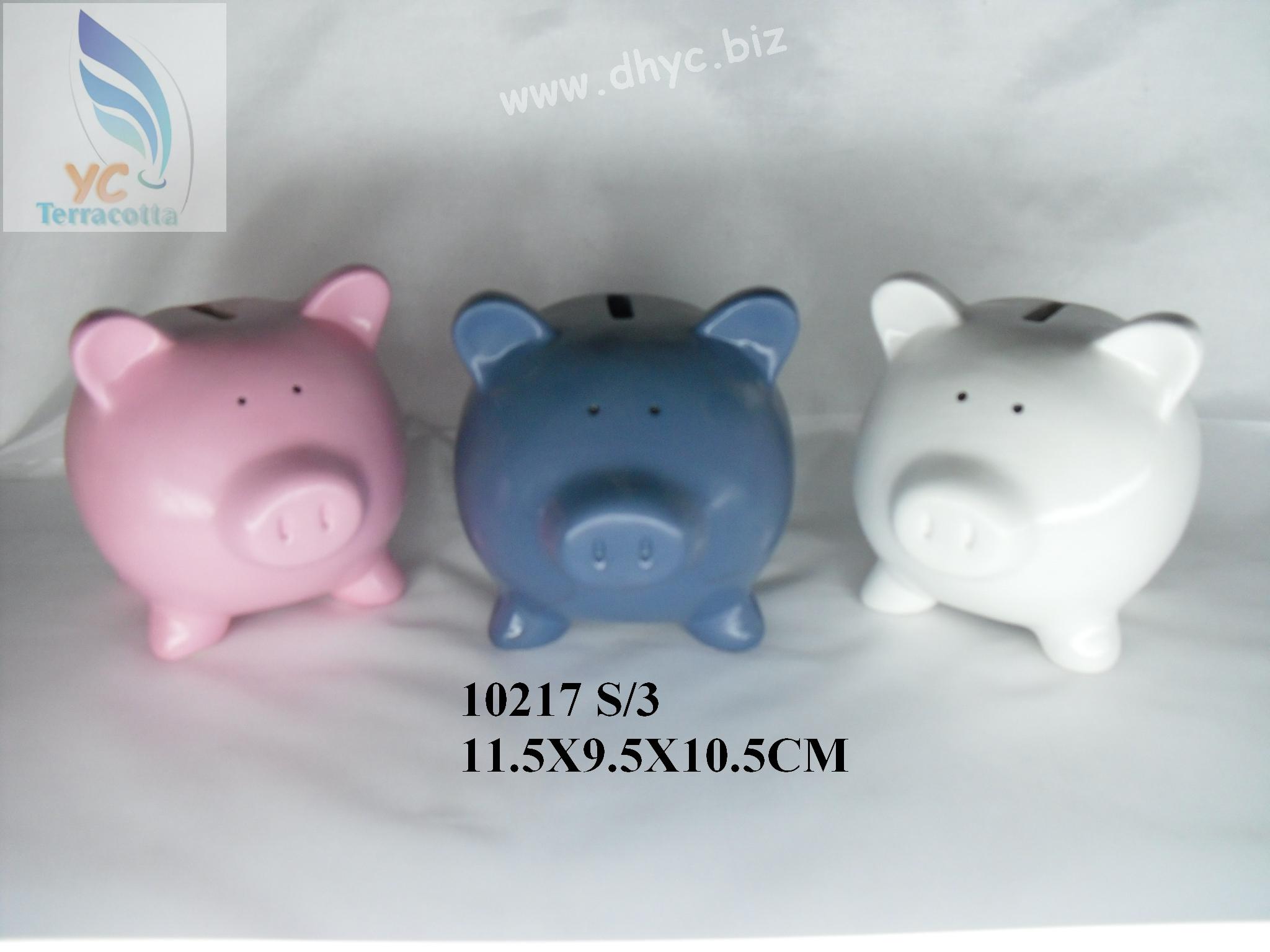 ceramic piggy bank