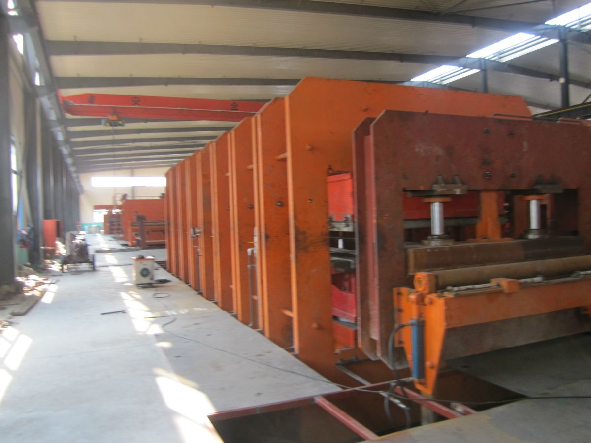 Converyor Belt Plate Vulcanizing Machine